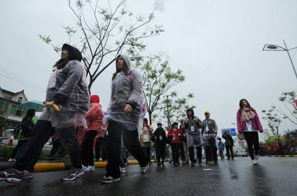 中成泵業員工參加“一個雞蛋的暴走”公益活動